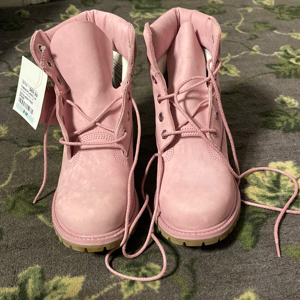 Women’s pink timberlands